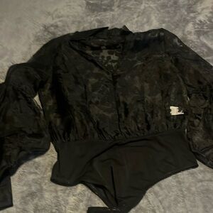 Bell sleeve bodysuit